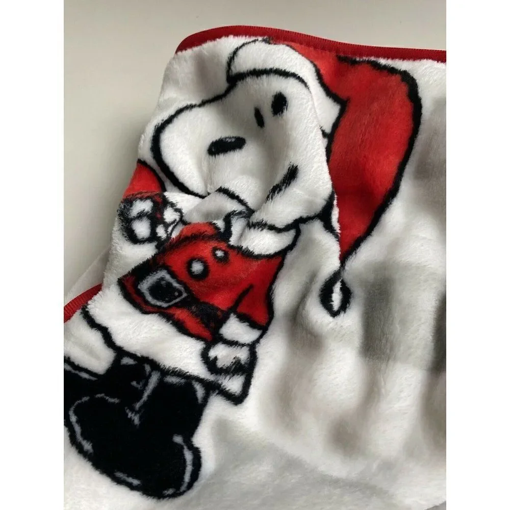 Peanuts Snoopy Woodstock Christmas Santa Hat Soft‎ Plush Throw Blanket Woodstock